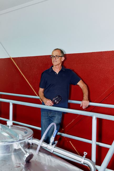 Winemaker, Chris  Phelps 